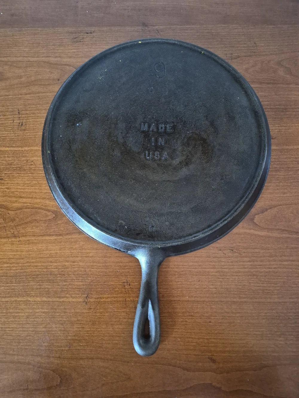 Vintage Lodge Cast Iron‎ Flat Griddle 10.5Inch Made In USA 9